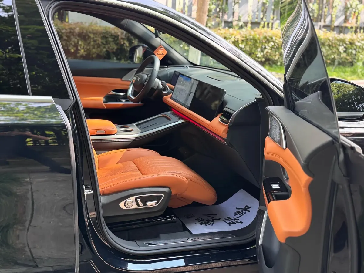 2024 Xpeng G9 BEV 98KWH,autocango,china used car exporter,china ev exporter,chinese used car exporter,chinese used ev exporter