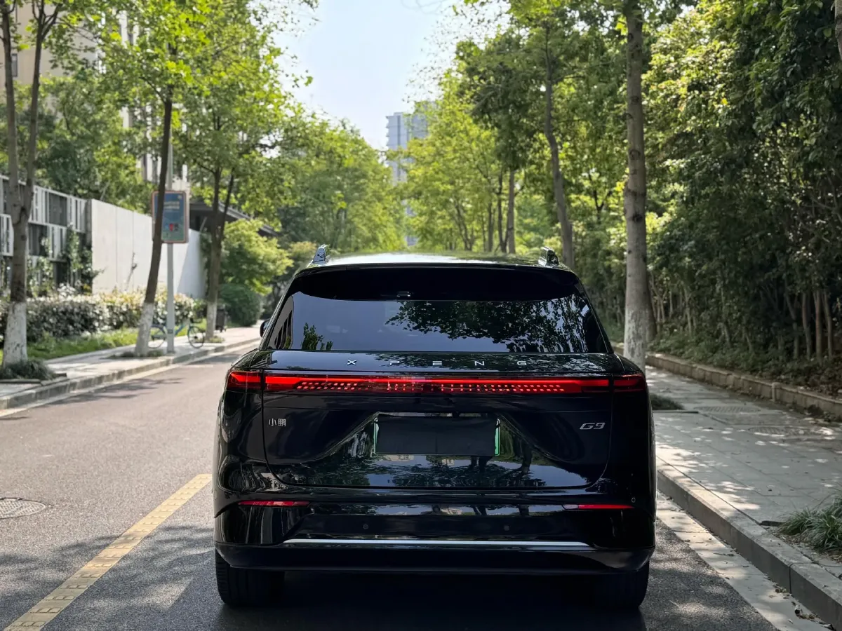 2024 Xpeng G9 BEV 98KWH,autocango,china used car exporter,china ev exporter,chinese used car exporter,chinese used ev exporter