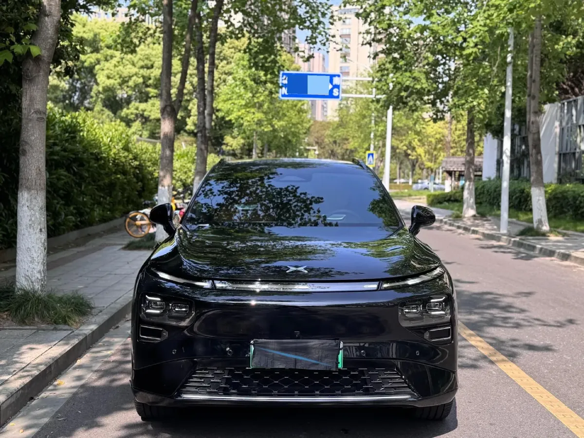 2024 Xpeng G9 BEV 98KWH,autocango,china used car exporter,china ev exporter,chinese used car exporter,chinese used ev exporter