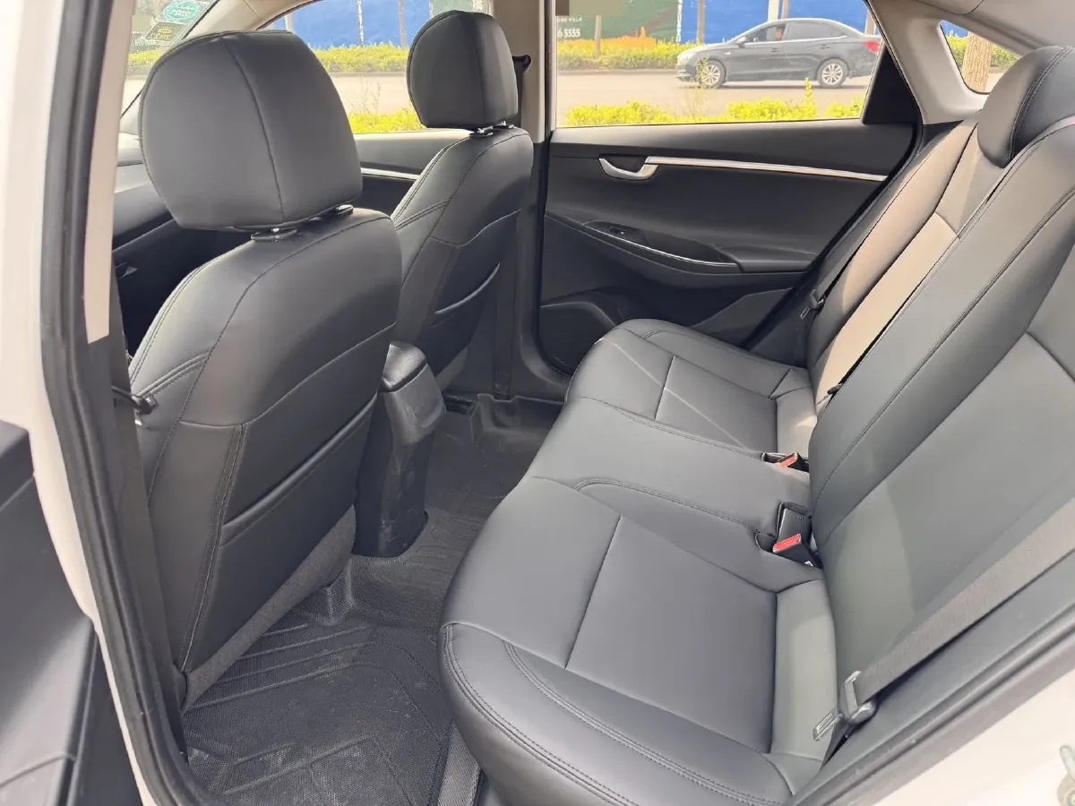 2017 Hyundai Celesta 1.6L 123HP L4 6AT,autocango,china used car exporter,china ev exporter,chinese used car exporter,chinese used ev exporter