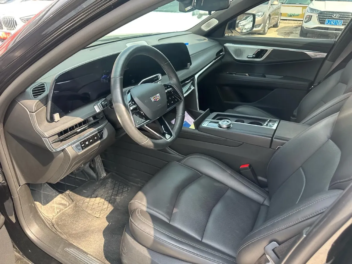 2023 Cadillac CT6 2.0T 237HP L4 10AT,autocango,china used car exporter,china ev exporter,chinese used car exporter,chinese used ev exporter