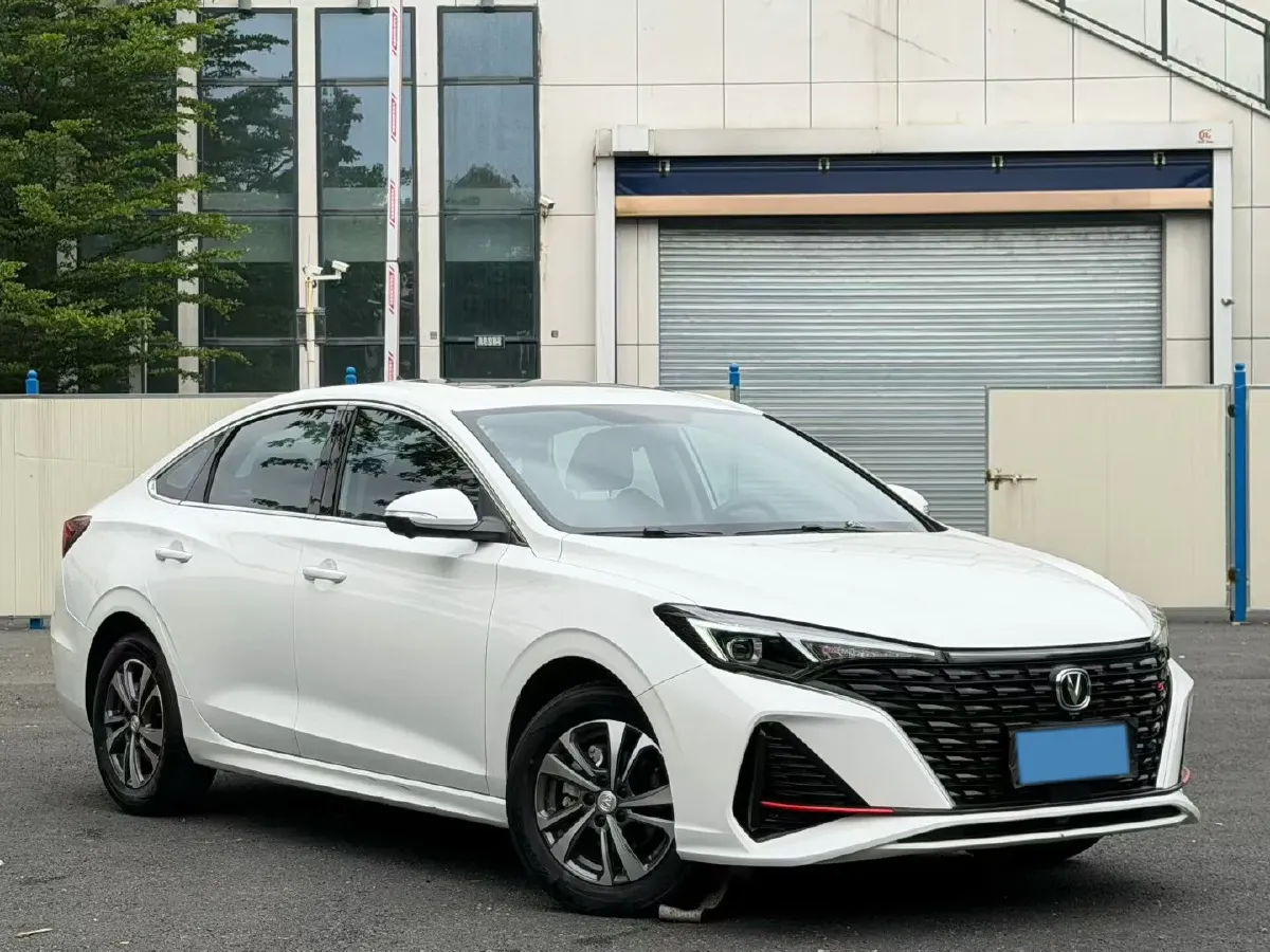2023 ChangAn Eado 1.4T 160HP L4 7DCT,autocango,china used car exporter,china ev exporter,chinese used car exporter,chinese used ev exporter