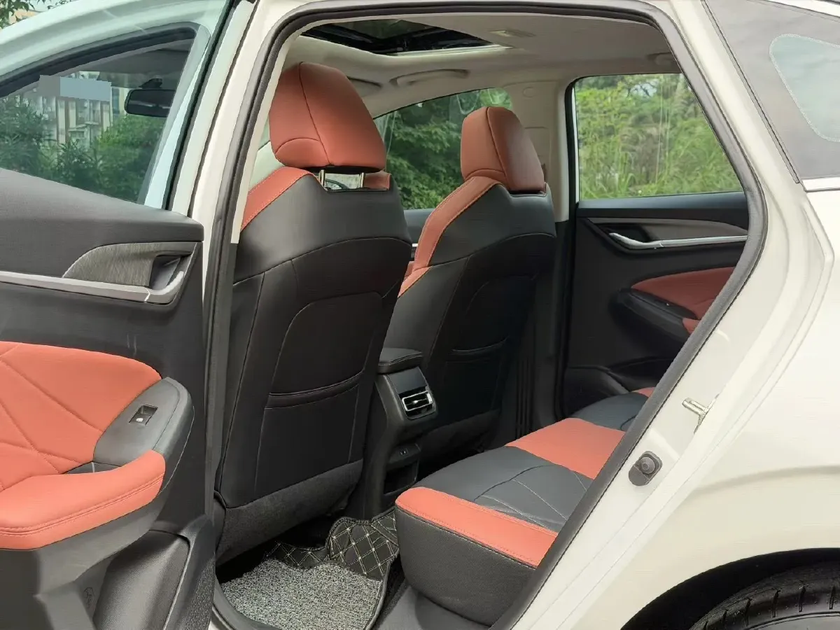 2023 ChangAn Eado 1.4T 160HP L4 7DCT,autocango,china used car exporter,china ev exporter,chinese used car exporter,chinese used ev exporter