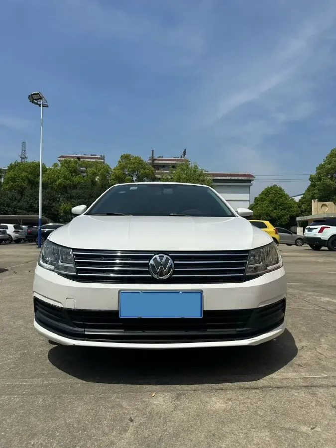2017 Volkswagen Lavida 1.6L 110HP L4 6AT,autocango,china used car exporter,china ev exporter,chinese used car exporter,chinese used ev exporter