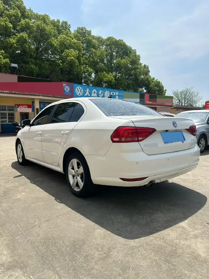 2017 Volkswagen Lavida 1.6L 110HP L4 6AT,autocango,china used car exporter,china ev exporter,chinese used car exporter,chinese used ev exporter