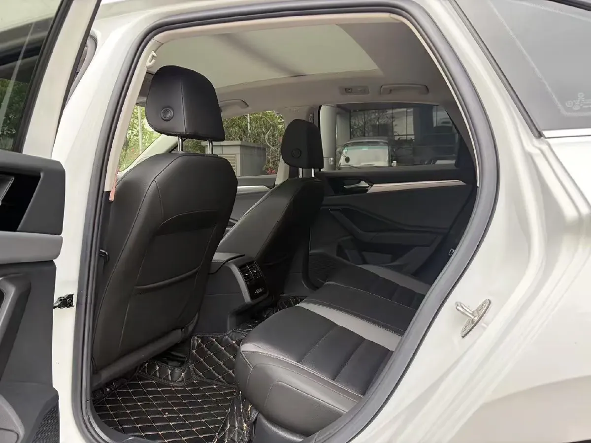 2022 Volkswagen Sagitar 1.4T 150HP L4 7DCT,autocango,china used car exporter,china ev exporter,chinese used car exporter,chinese used ev exporter