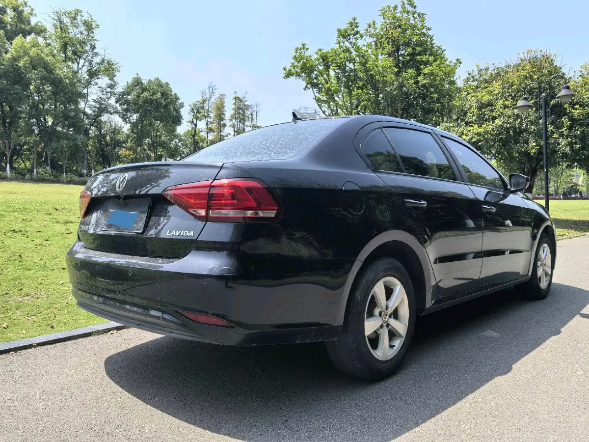 2019 Volkswagen Polo 1.5L 113HP L4 5MT,autocango,china used car exporter,china ev exporter,chinese used car exporter,chinese used ev exporter