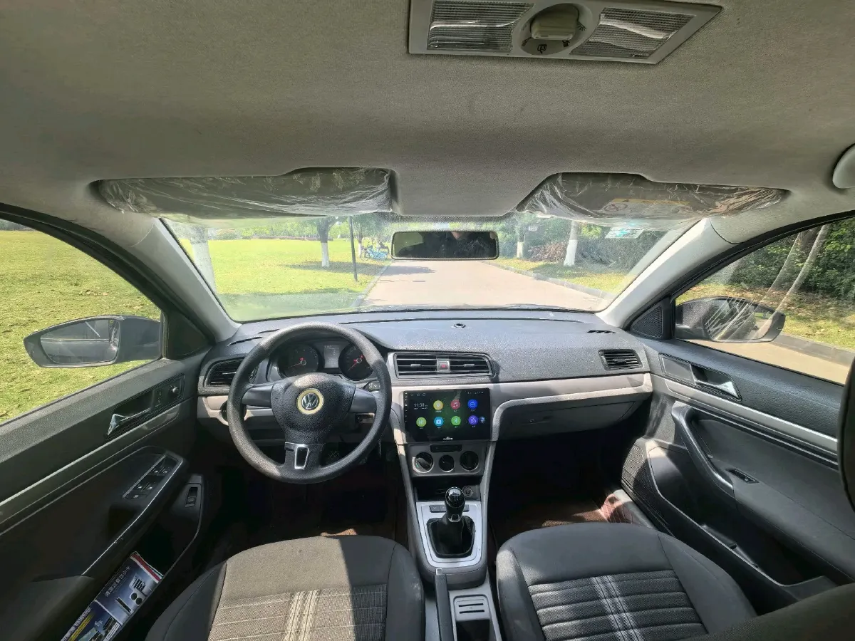 2019 Volkswagen Polo 1.5L 113HP L4 5MT,autocango,china used car exporter,china ev exporter,chinese used car exporter,chinese used ev exporter