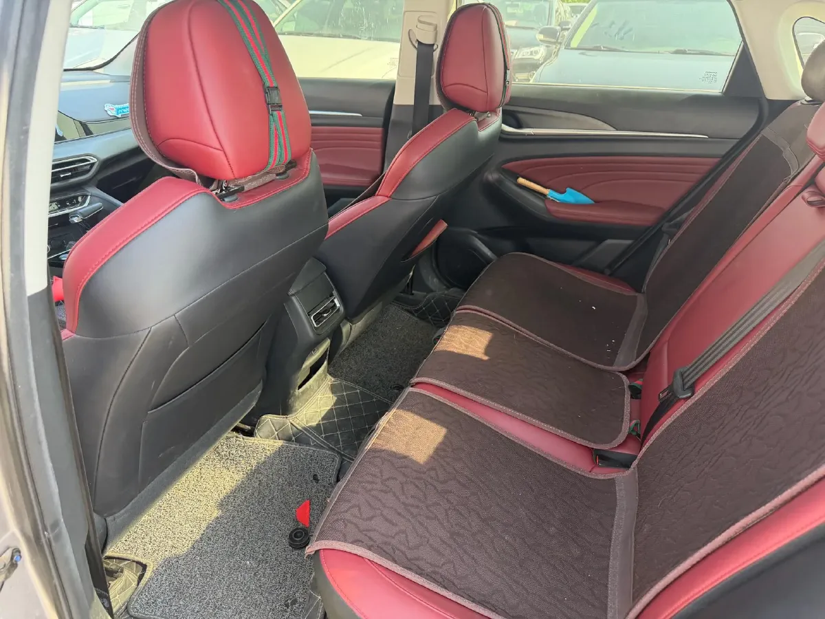 2021 ChangAn Eado 1.4T 160HP L4 7DCT,autocango,china used car exporter,china ev exporter,chinese used car exporter,chinese used ev exporter