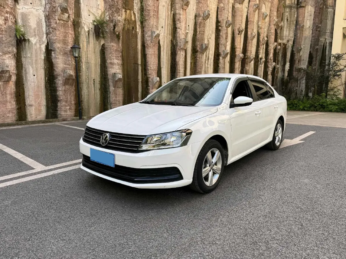 2017 Volkswagen Lavida 1.6L 110HP L4 6AT,autocango,china used car exporter,china ev exporter,chinese used car exporter,chinese used ev exporter