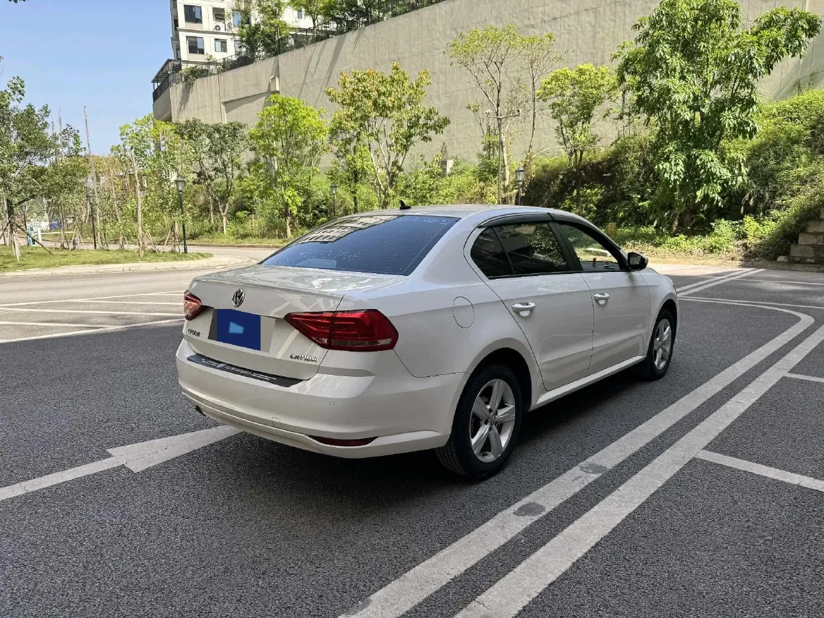 2017 Volkswagen Lavida 1.6L 110HP L4 6AT,autocango,china used car exporter,china ev exporter,chinese used car exporter,chinese used ev exporter