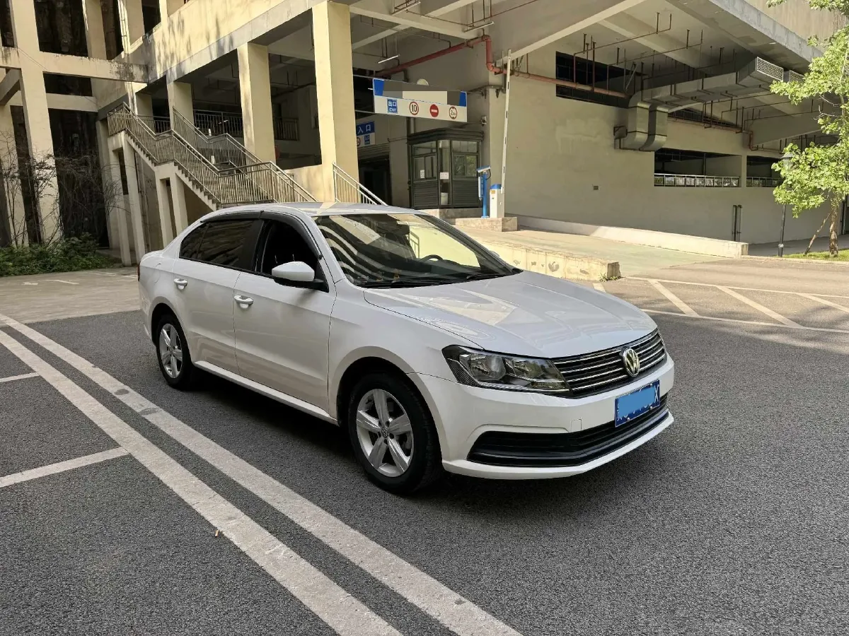 2017 Volkswagen Lavida 1.6L 110HP L4 6AT,autocango,china used car exporter,china ev exporter,chinese used car exporter,chinese used ev exporter