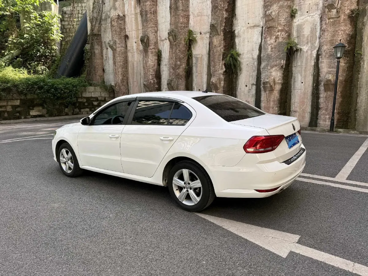 2017 Volkswagen Lavida 1.6L 110HP L4 6AT,autocango,china used car exporter,china ev exporter,chinese used car exporter,chinese used ev exporter