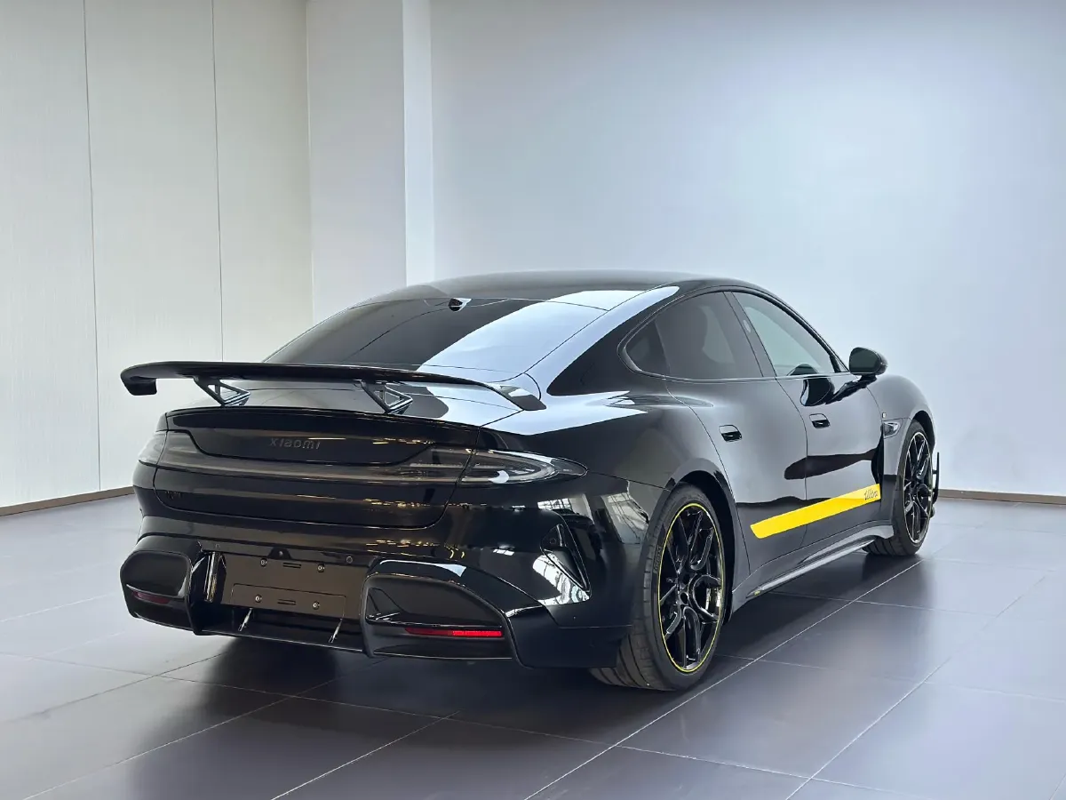 2025 MI SU7 Ultra BEV 93.7KWH,autocango,china used car exporter,china ev exporter,chinese used car exporter,chinese used ev exporter