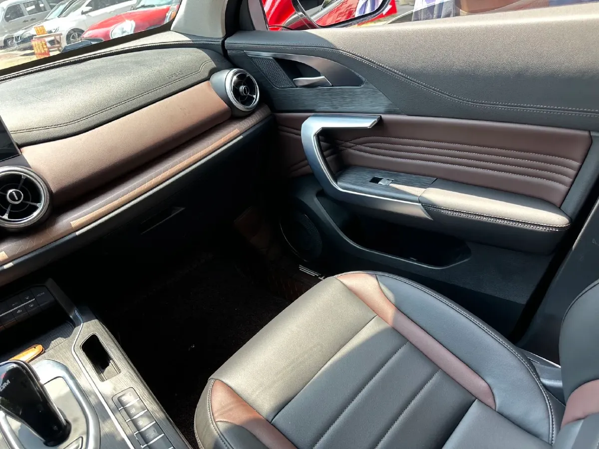 2020 WEY VV5 1.5T 171HP L4 7DCT,autocango,china used car exporter,china ev exporter,chinese used car exporter,chinese used ev exporter