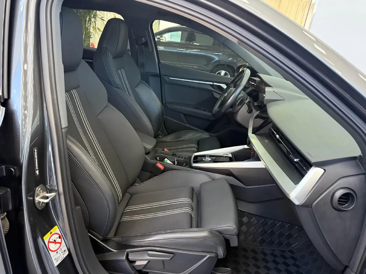 2023 Audi A3 1.4T 150HP L4 7DCT,autocango,china used car exporter,china ev exporter,chinese used car exporter,chinese used ev exporter