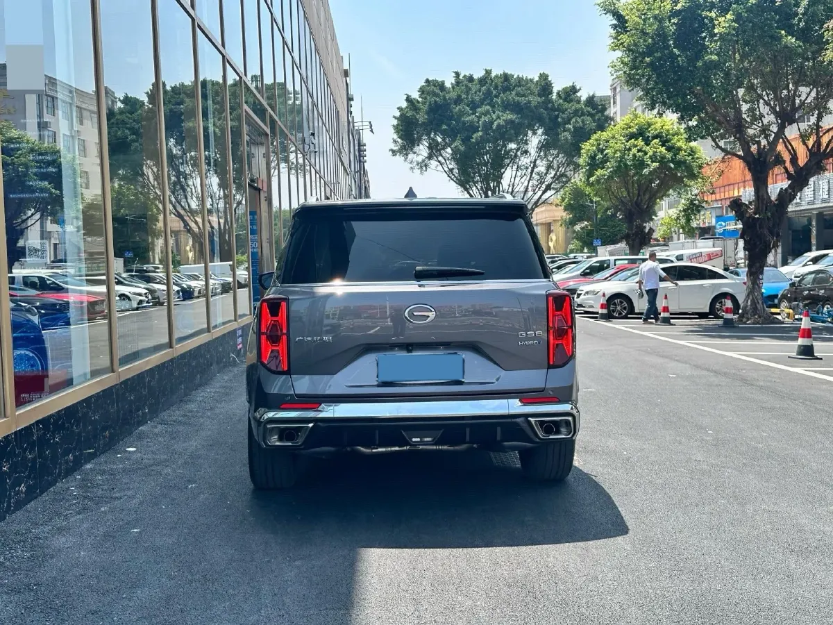 2022 GAC Trumpchi GS8 2.0T 190HP L4 E-CVT Hybrid,autocango,china used car exporter,china ev exporter,chinese used car exporter,chinese used ev exporter