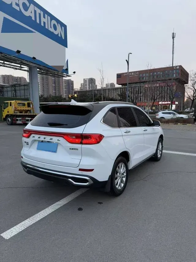 2021 Haval M6 1.5T 150HP L4 7DCT,autocango,china used car exporter,china ev exporter,chinese used car exporter,chinese used ev exporter