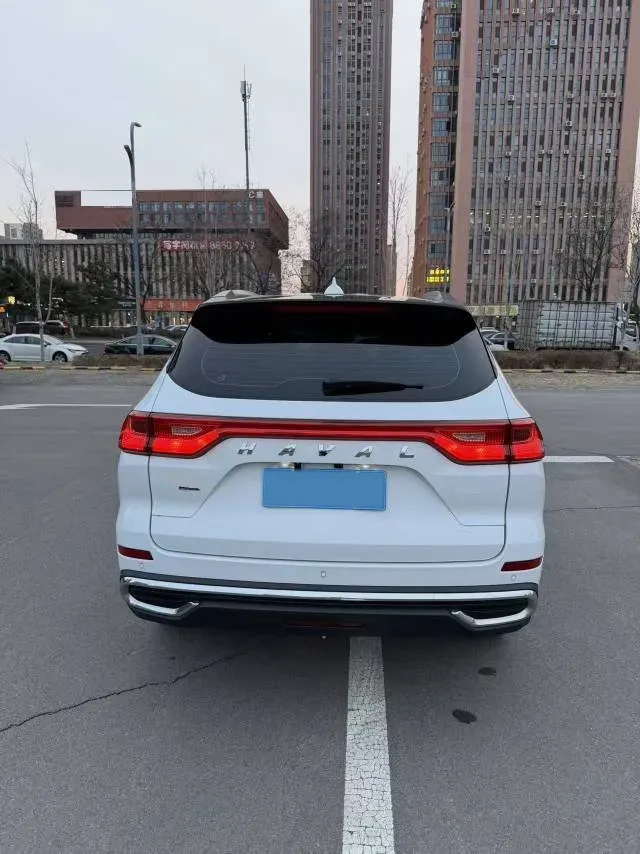 2021 Haval M6 1.5T 150HP L4 7DCT,autocango,china used car exporter,china ev exporter,chinese used car exporter,chinese used ev exporter