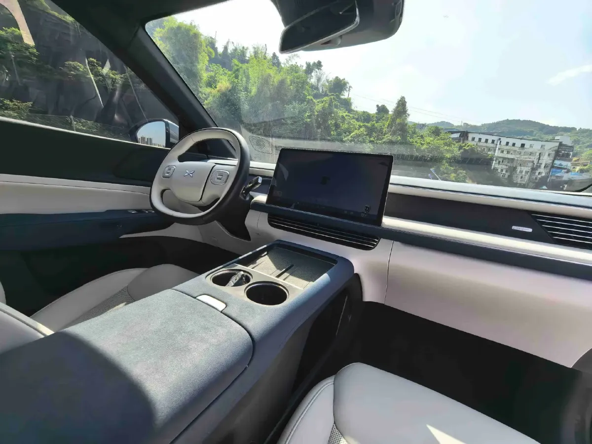 2023 Xpeng G6 BEV 87.5KWH,autocango,china used car exporter,china ev exporter,chinese used car exporter,chinese used ev exporter