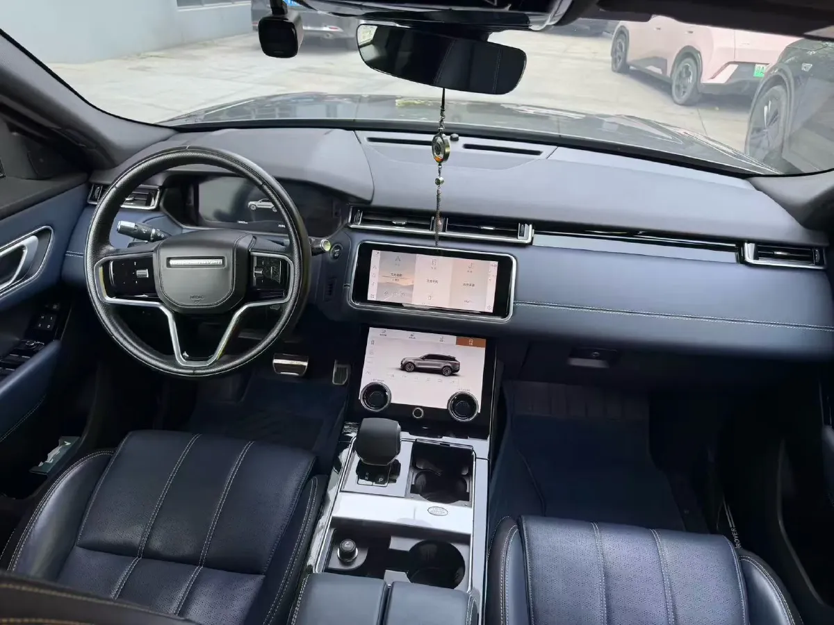 2022 Land Rover Range Rover Velar 2.0T 250HP L4 8AT,autocango,china used car exporter,china ev exporter,chinese used car exporter,chinese used ev exporter