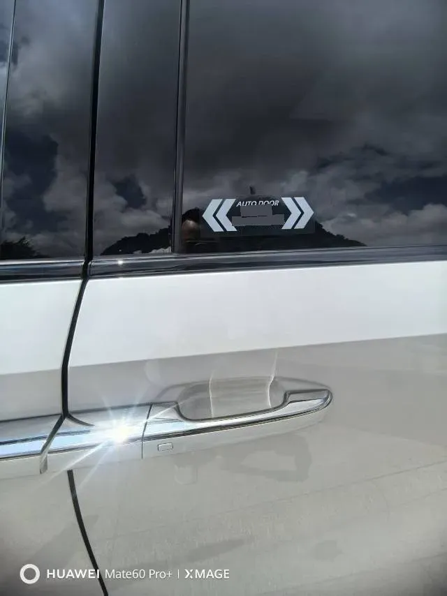 2023 GAC Trumpchi M8 2.0T 252HP L4 8AT,autocango,china used car exporter,china ev exporter,chinese used car exporter,chinese used ev exporter