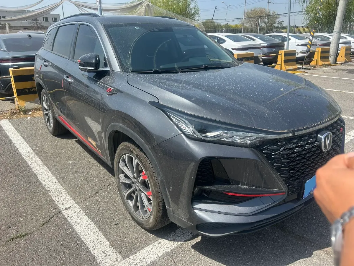 2020 ChangAn CS75 Plus 2.0T 233HP L4 8AT,autocango,china used car exporter,china ev exporter,chinese used car exporter,chinese used ev exporter