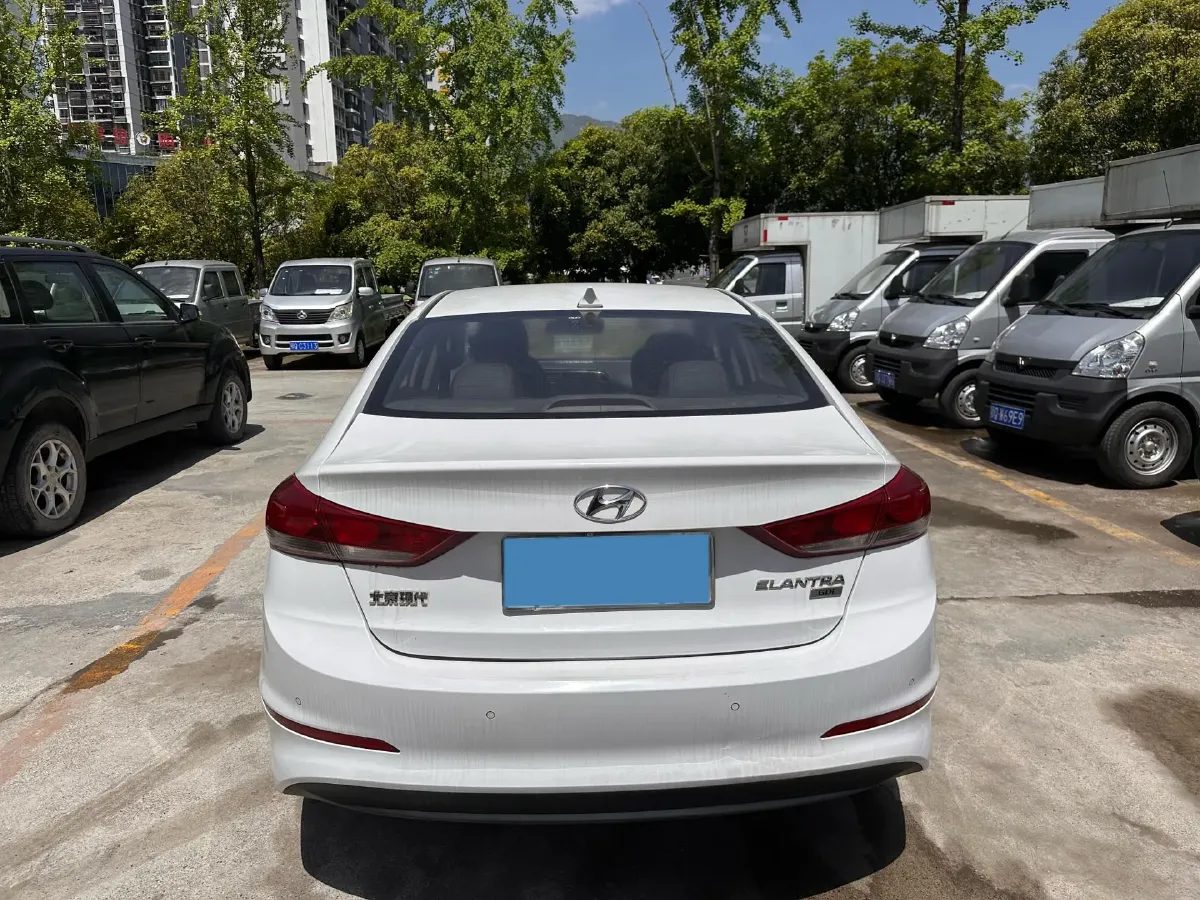 2018 Hyundai Elantra 1.6L 130HP L4 6AT,autocango,china used car exporter,china ev exporter,chinese used car exporter,chinese used ev exporter
