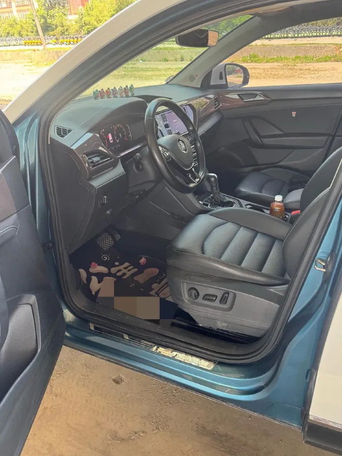 2019 Jeep Compass 1.3T 173HP L4 9AT,autocango,china used car exporter,china ev exporter,chinese used car exporter,chinese used ev exporter