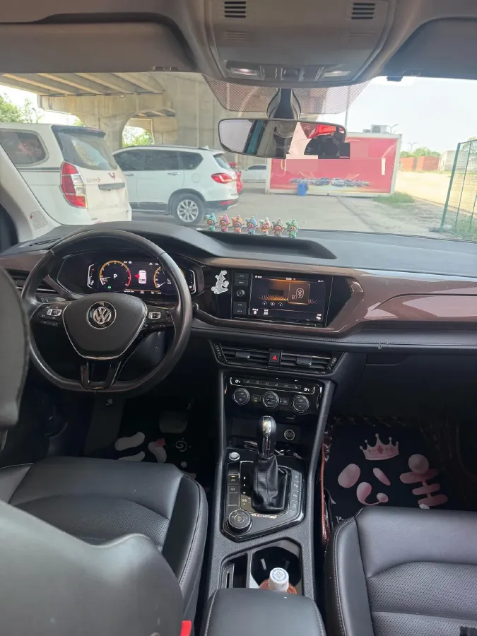 2019 Jeep Compass 1.3T 173HP L4 9AT,autocango,china used car exporter,china ev exporter,chinese used car exporter,chinese used ev exporter