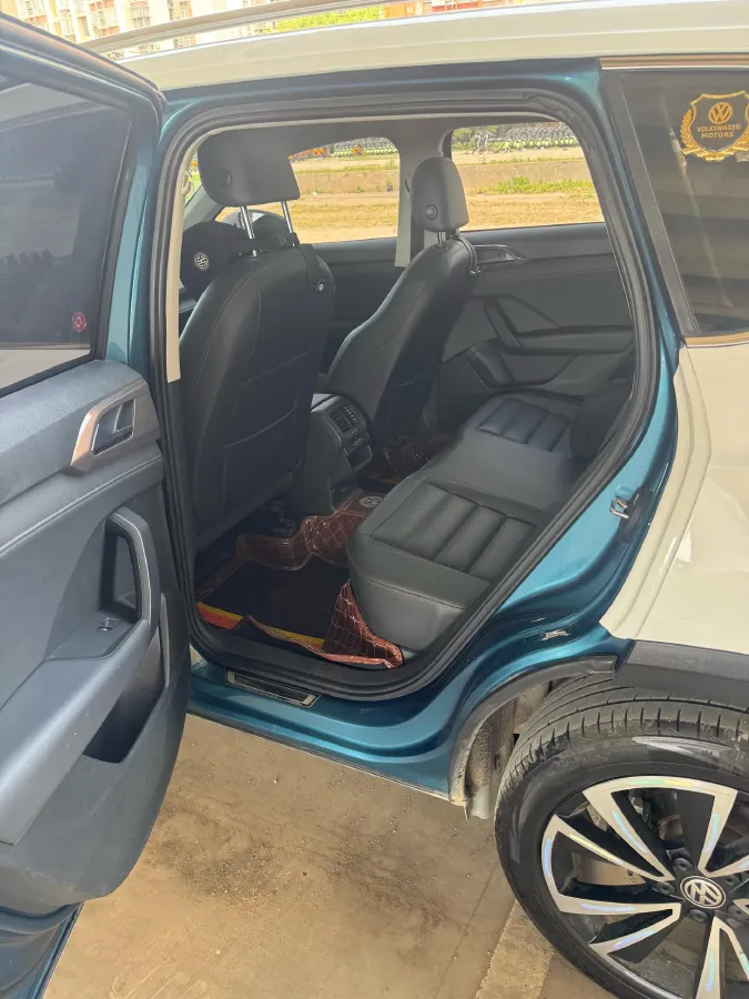 2019 Jeep Compass 1.3T 173HP L4 9AT,autocango,china used car exporter,china ev exporter,chinese used car exporter,chinese used ev exporter