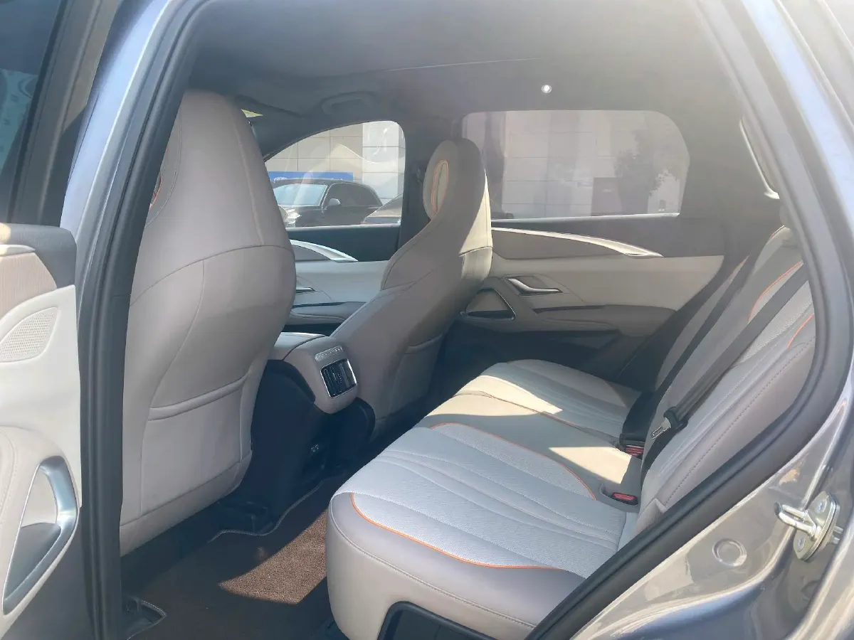 2023 BYD Song Pro 1.5L 110HP L4 E-CVT PHEV 18.3KWH,autocango,china used car exporter,china ev exporter,chinese used car exporter,chinese used ev exporter