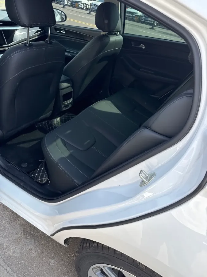 2024 Chery Arrizo 5 1.5L 120HP L4 CVT,autocango,china used car exporter,china ev exporter,chinese used car exporter,chinese used ev exporter