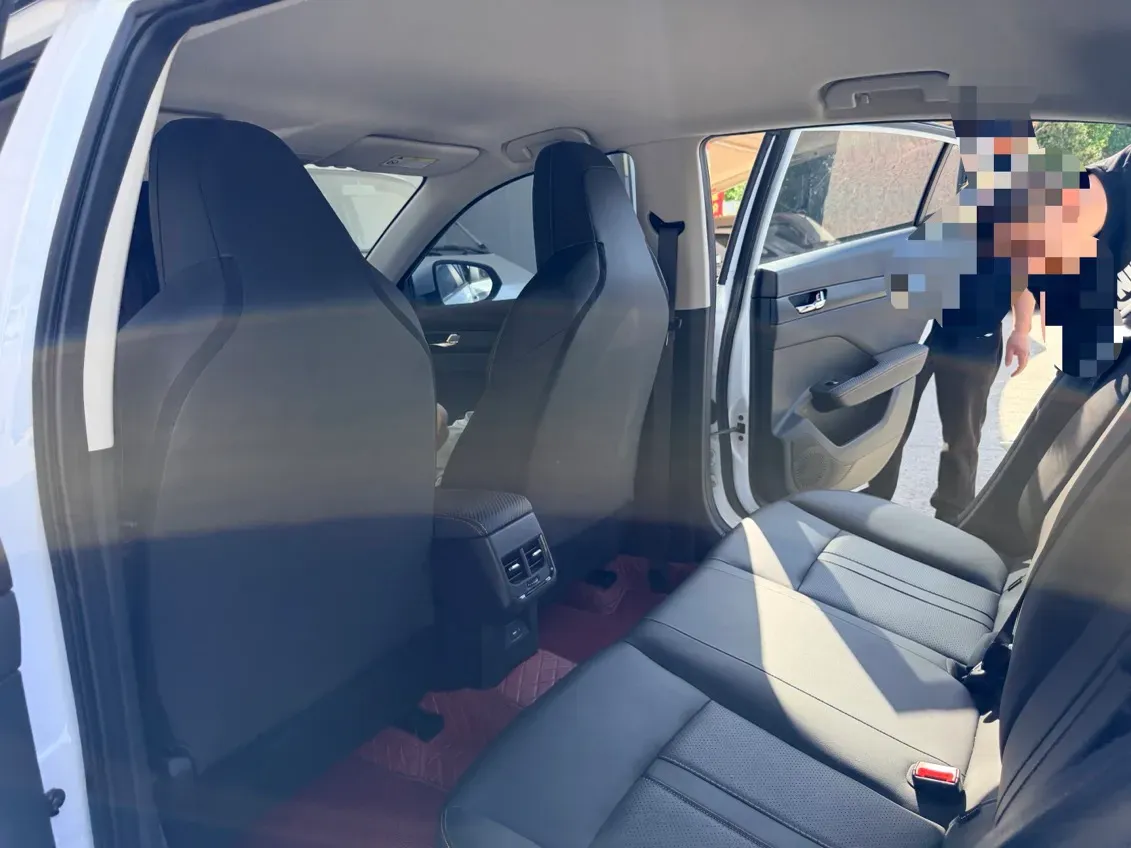 2025 DongFeng Aeolus YiXuan 1.5L 125HP L4 6DCT,autocango,china used car exporter,china ev exporter,chinese used car exporter,chinese used ev exporter