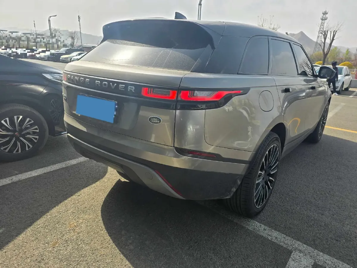 2018 Land Rover Range Rover Velar 2.0T 250HP L4 8AT,autocango,china used car exporter,china ev exporter,chinese used car exporter,chinese used ev exporter