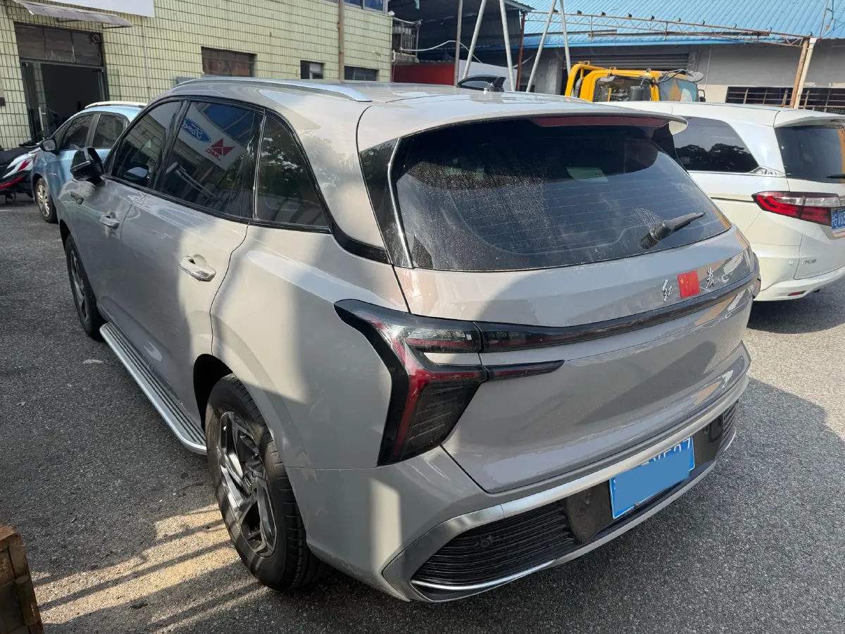 2023 HongQi HS3 1.5T 169HP L4 7DCT,autocango,china used car exporter,china ev exporter,chinese used car exporter,chinese used ev exporter