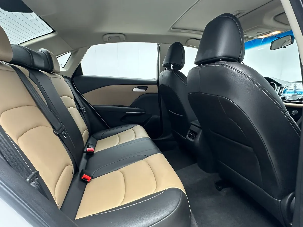 2022 Chevrolet Monza 1.5L 113HP L4 6AT,autocango,china used car exporter,china ev exporter,chinese used car exporter,chinese used ev exporter