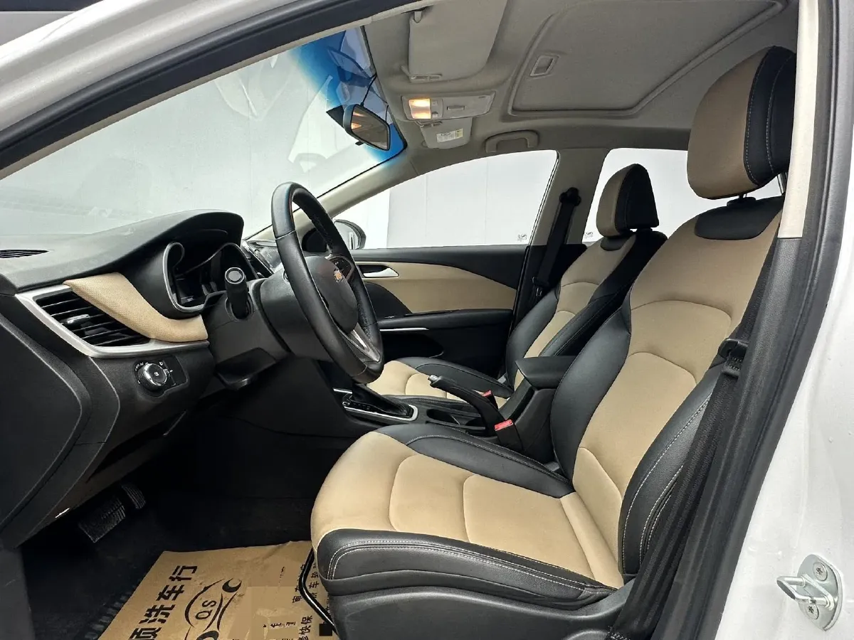 2022 Chevrolet Monza 1.5L 113HP L4 6AT,autocango,china used car exporter,china ev exporter,chinese used car exporter,chinese used ev exporter
