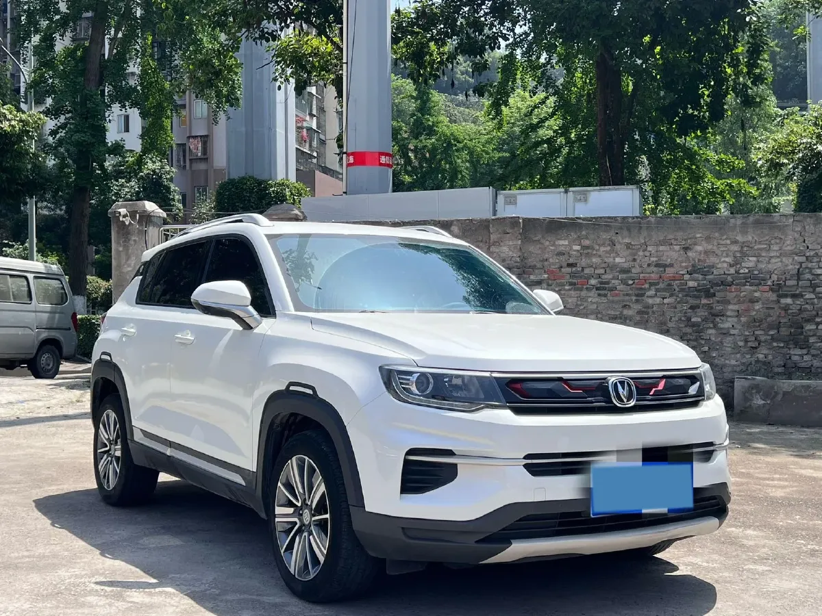 2019 ChangAn CS35 Plus 1.4T 158HP L4 7DCT,autocango,china used car exporter,china ev exporter,chinese used car exporter,chinese used ev exporter