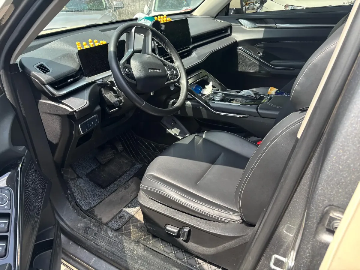 2021 Haval H6 1.5T 169HP L4 7DCT,autocango,china used car exporter,china ev exporter,chinese used car exporter,chinese used ev exporter