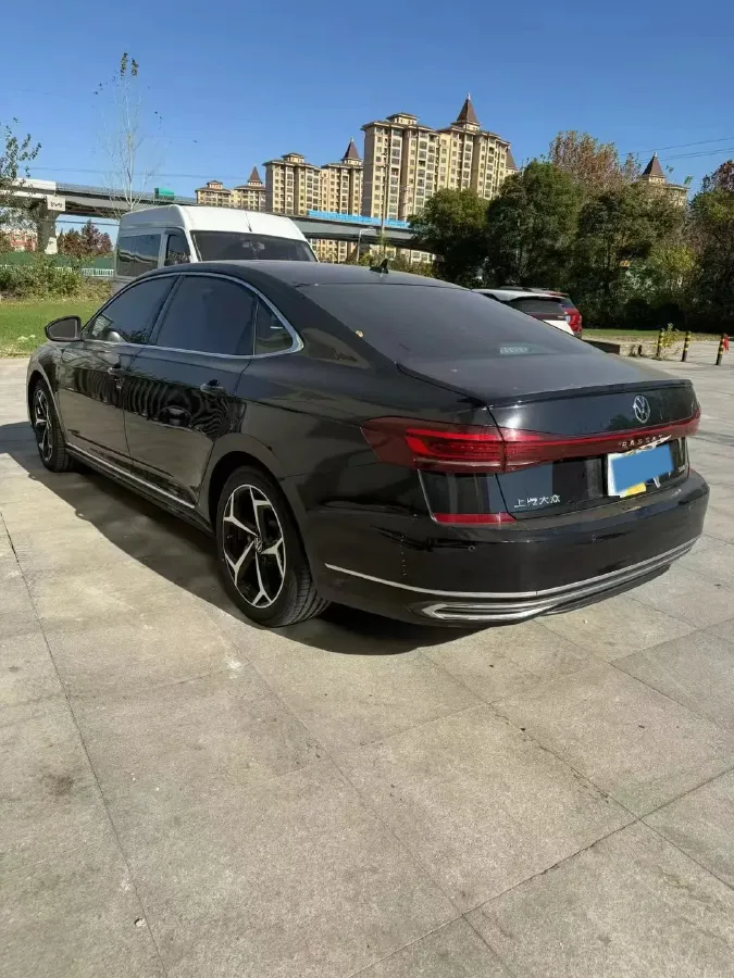2024 Volkswagen Passat 2.0T 186HP L4 7DCT,autocango,china used car exporter,china ev exporter,chinese used car exporter,chinese used ev exporter