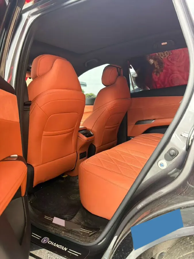 2025 ChangAn CS75 Plus 1.5T 192HP L4 8AT,autocango,china used car exporter,china ev exporter,chinese used car exporter,chinese used ev exporter