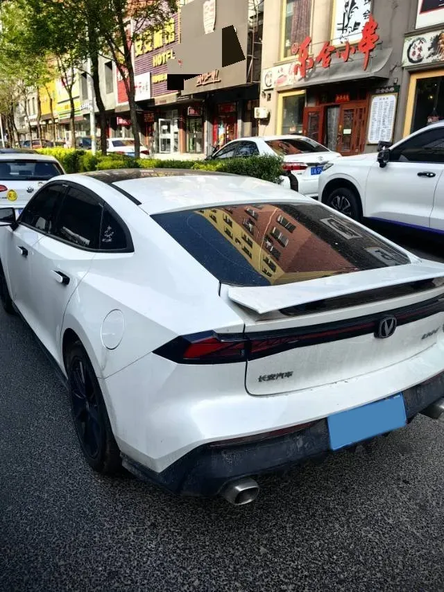 2023 ChangAn UNI-V 1.5T 188HP L4 7DCT,autocango,china used car exporter,china ev exporter,chinese used car exporter,chinese used ev exporter