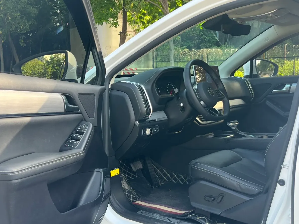 2018 BYD Tang 2.0T 205HP L4 6AT,autocango,china used car exporter,china ev exporter,chinese used car exporter,chinese used ev exporter