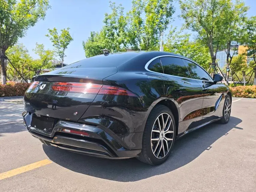 2024 Denza DenzaZ9 2.0T 207HP L4 E-CVT PHEV 38.5KWH,autocango,china used car exporter,china ev exporter,chinese used car exporter,chinese used ev exporter