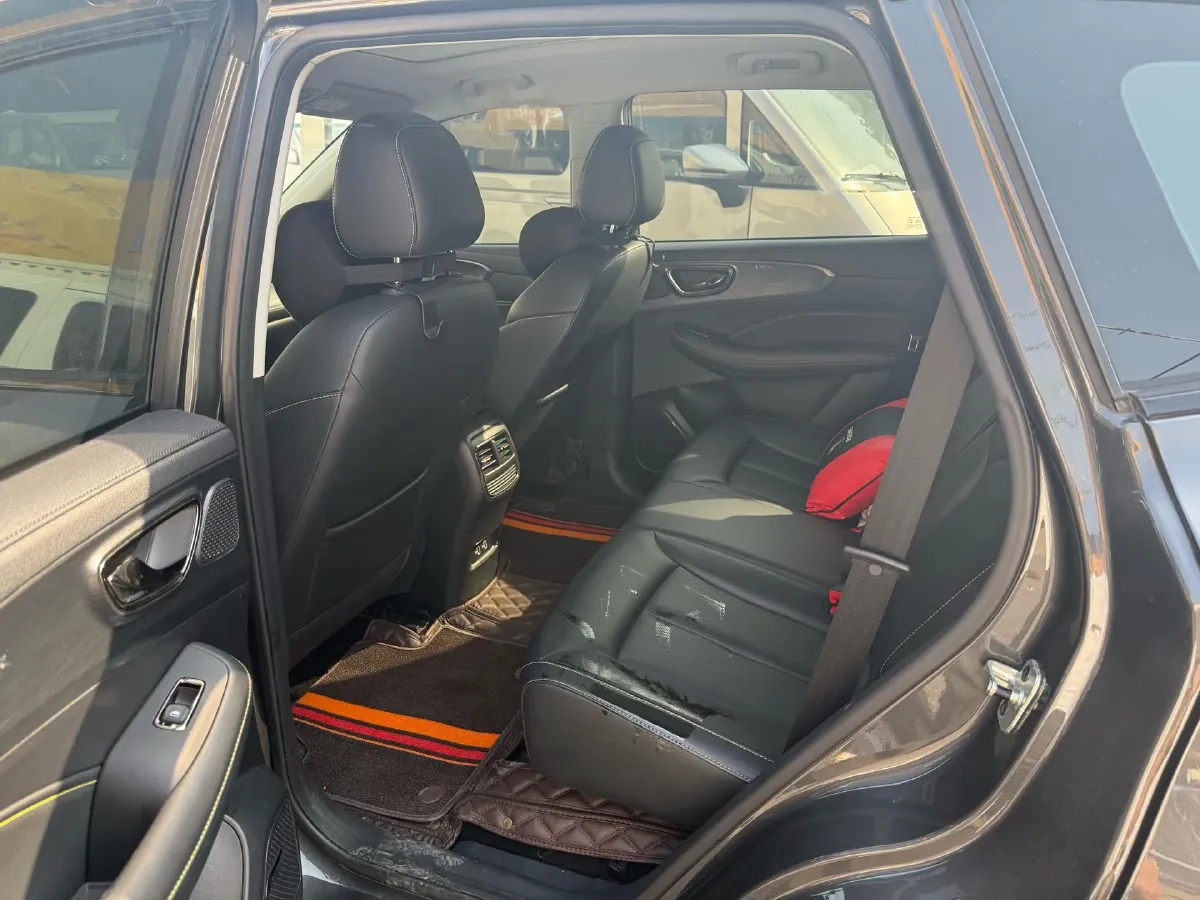 2020 Roewe RX5 1.5T 169HP L4 AMT PHEV 11.1KWH,autocango,china used car exporter,china ev exporter,chinese used car exporter,chinese used ev exporter