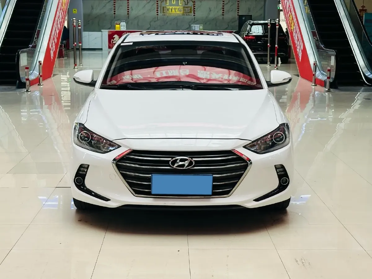 2016 Hyundai Elantra 1.6L 130HP L4 6AT,autocango,china used car exporter,china ev exporter,chinese used car exporter,chinese used ev exporter