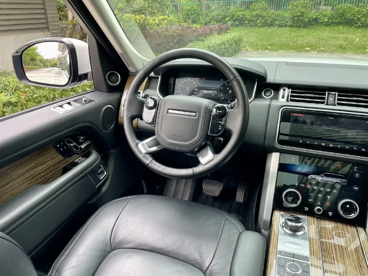 2018 Land Rover Range Rover 3.0T 340HP V6 8AT,autocango,china used car exporter,china ev exporter,chinese used car exporter,chinese used ev exporter