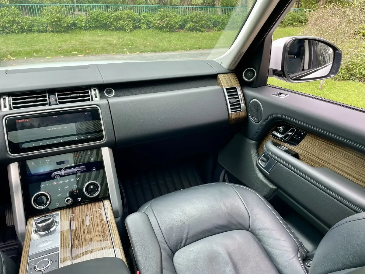 2018 Land Rover Range Rover 3.0T 340HP V6 8AT,autocango,china used car exporter,china ev exporter,chinese used car exporter,chinese used ev exporter