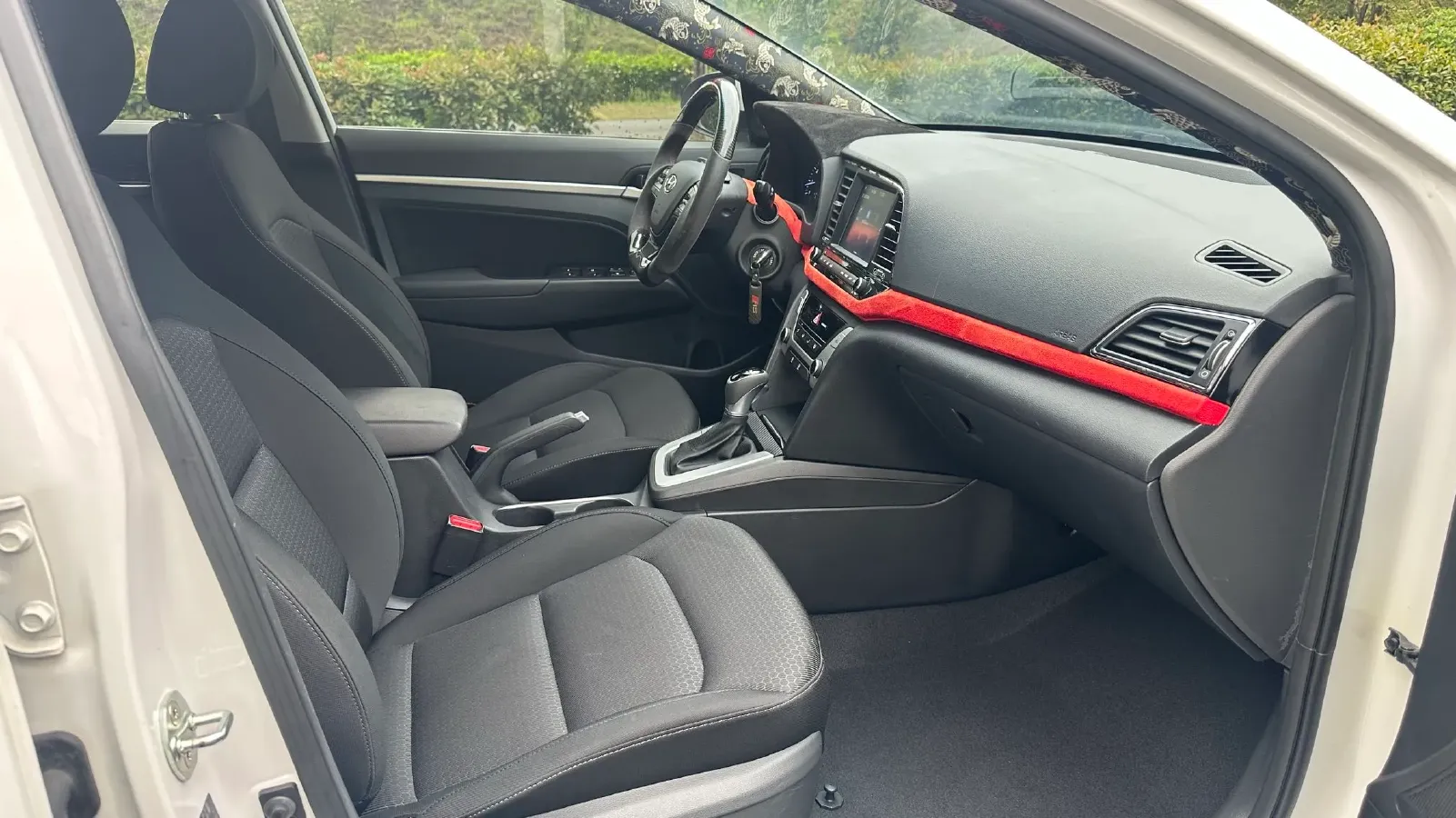 2016 Hyundai Elantra 1.6L 130HP L4 6AT,autocango,china used car exporter,china ev exporter,chinese used car exporter,chinese used ev exporter